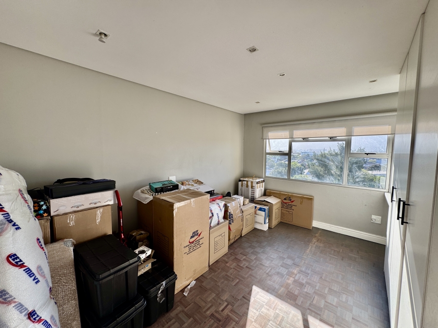 To Let 3 Bedroom Property for Rent in Claremont Western Cape